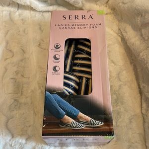 Brand new in box Serra Slip On Shoes Size 7